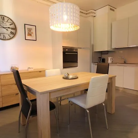 Italianway-corso Garibaldi 34 Milan